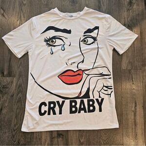 Women's szL White Graphic Tee Cry Baby Design Maximalist‎ Comic Strip Summer